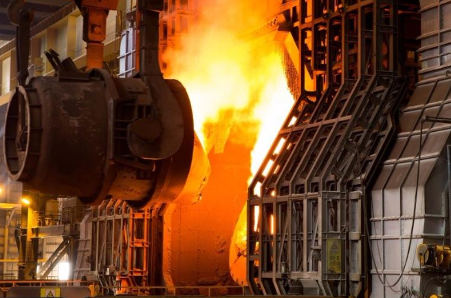 鋼水冶煉鋼包如何節(jié)能保溫？鼎業(yè)納米隔熱保溫涂層應用